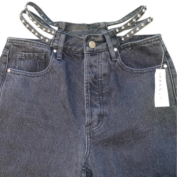 Kendall & Kylie Gray Straight Leg Jeans with Studded Waist Straps - Picture 9 of 10